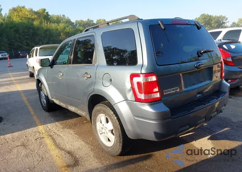 2010 Ford Escape Xlt из США, поврежденный, VIN 1FMCU0D71AKD02715